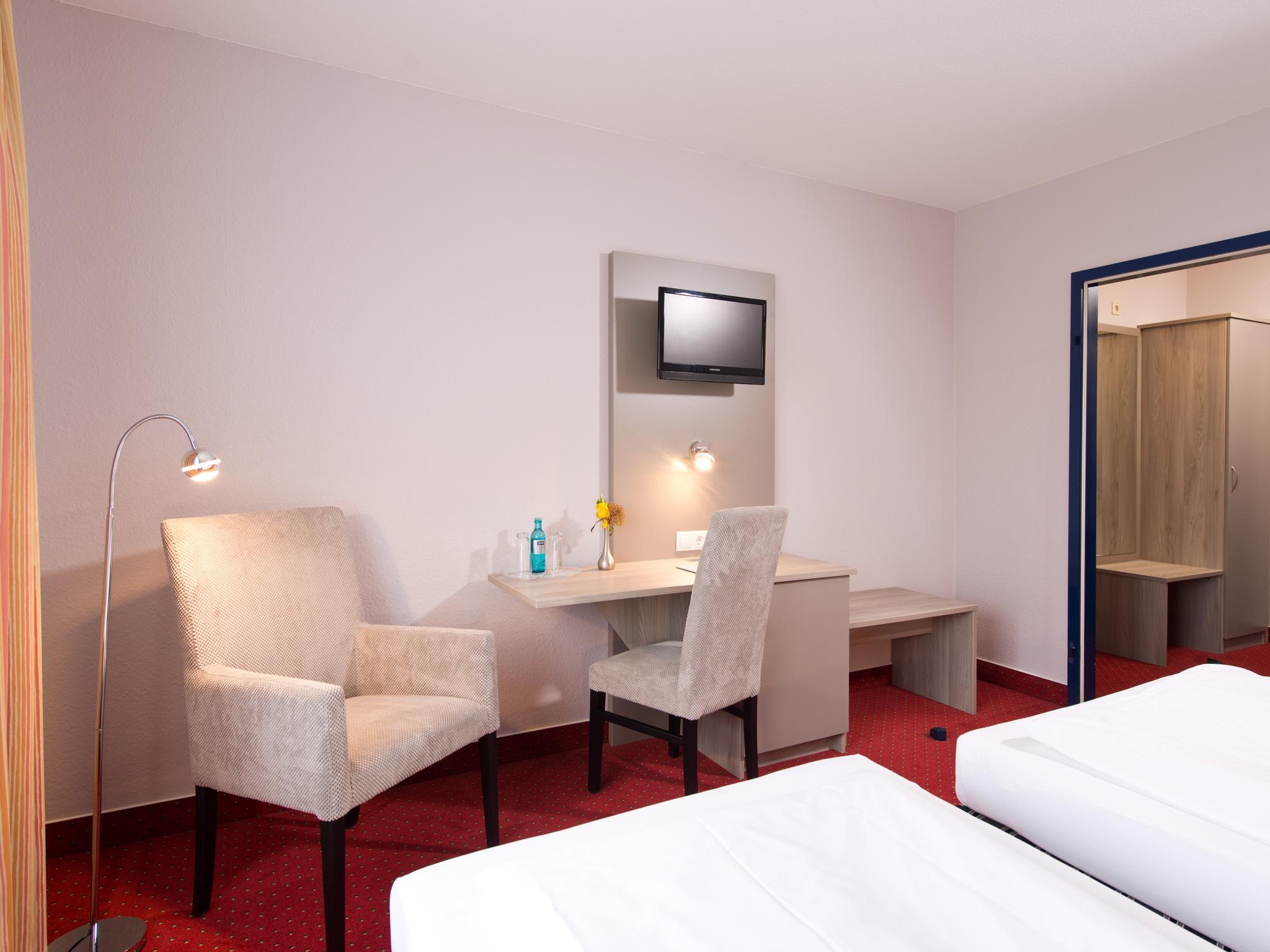 Achat Hotel Frankenthal In Der Pfalz Luaran gambar